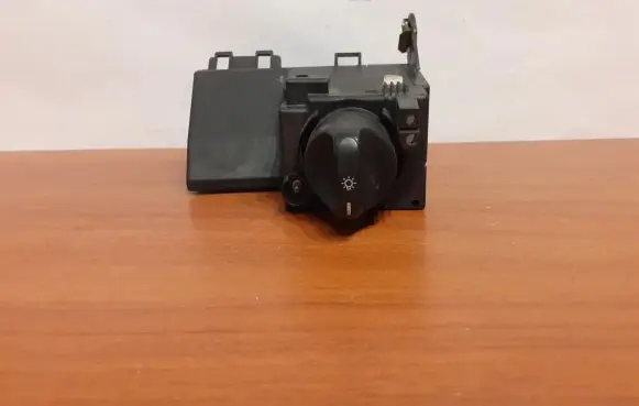 Mercedes-Benz E W210 Light switch 4167 2105452004