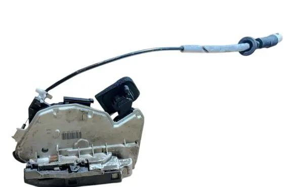 Seat Toledo IV (NH) Front door lock 5E2837015