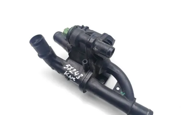 Ford Kuga II Thermostat/thermostat housing 9820023280