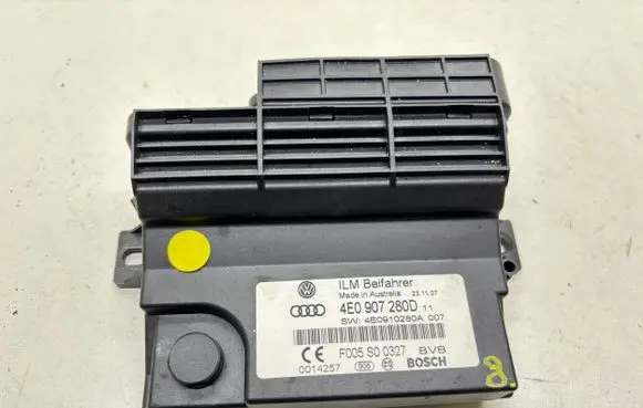 Audi A8 S8 D3 4E Power management control unit 4E0907280D 4E0910280A