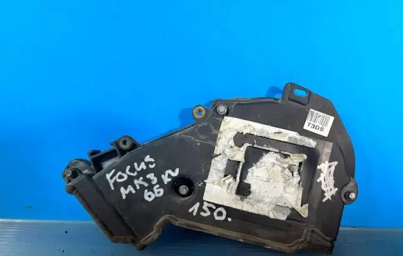 Ford Focus Timing belt guard (cover) 9686975480 9684193080