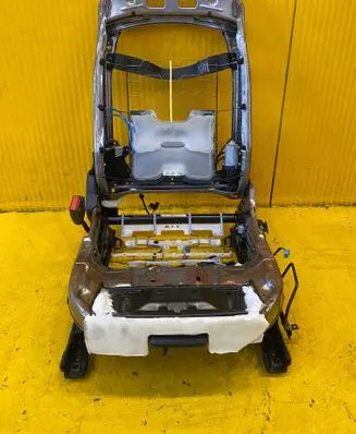 Volvo XC40 Front driver seat 32206620 32272035