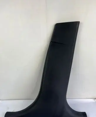 BMW 1 E81 E87 (B) pillar trim (bottom) 9128868 12365810 17365810