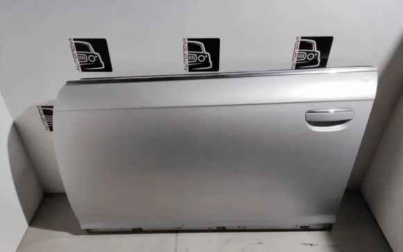 Audi A6 S6 C6 4F Front door LY7W