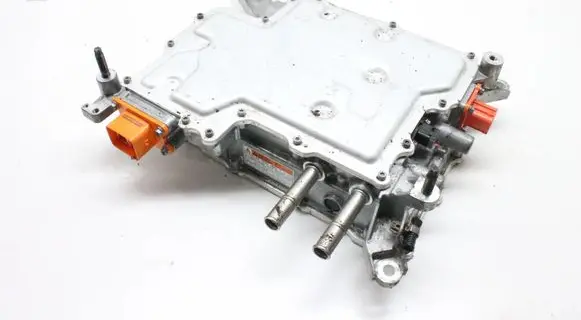 Toyota bZ4X Voltage converter inverter G909046010