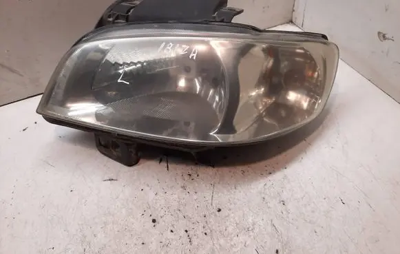 Seat Ibiza II (6k) Headlight/headlamp 205994B