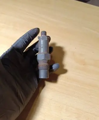 Ford Mondeo MK II Fuel injector LCR6705301E