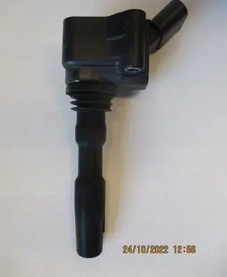 Volkswagen Transporter - Caravelle T1 High voltage ignition coil 04E905110P