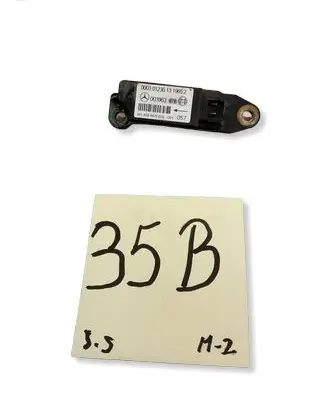 Mercedes-Benz Vito Viano W638 Airbag deployment crash/impact sensor 0018204426