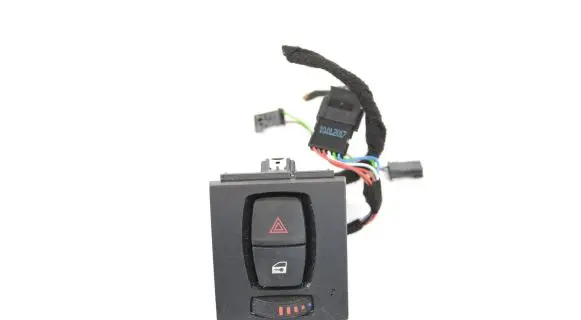 BMW 1 F20 F21 Hazard light switch 61319231786 9231786