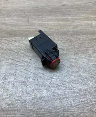 Opel Astra G Clutch pedal sensor 90590574