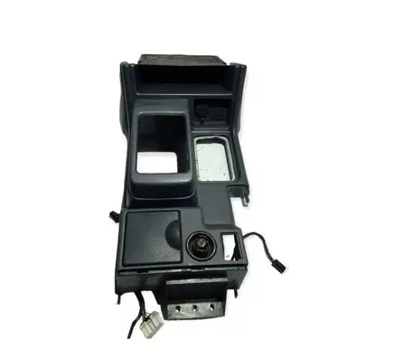 Mitsubishi Pajero Other interior part MB680304