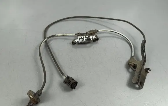 Toyota RAV 4 (XA40) ABS brake wheel speed sensor