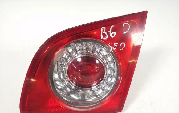 Volkswagen PASSAT B6 Tailgate rear/tail lights 3C5945094F