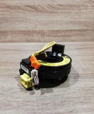 Toyota Yaris Airbag control unit/module och0212f