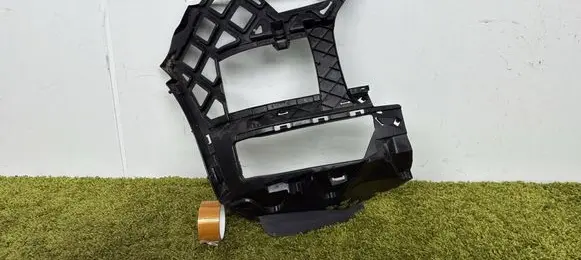 Volkswagen Multivan T6 Front bumper mounting bracket 7e0807178a