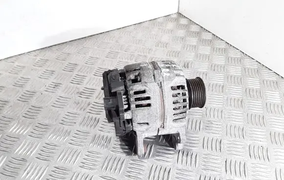 Audi A2 Generator/alternator 037903026C 0124325074