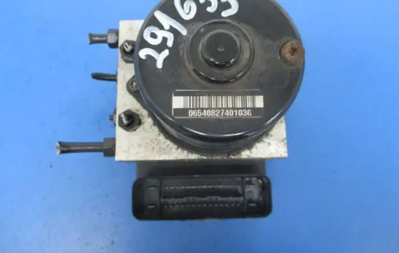 Volkswagen Golf IV ABS Pump