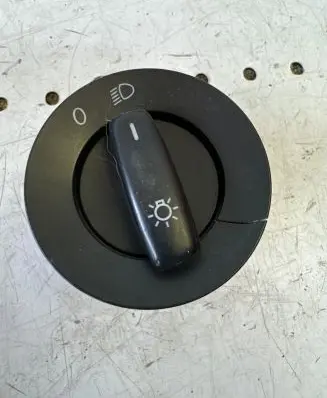 Volkswagen PASSAT B6 Light switch 1K0941431AK