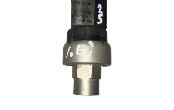 Air conditioning (A/C) pressure sensor