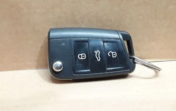Skoda Octavia Mk3 (5E) Ignition key/card 5E0959752D