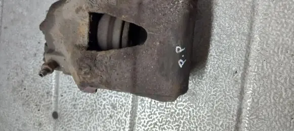 Skoda Fabia Mk1 (6Y) Front brake caliper
