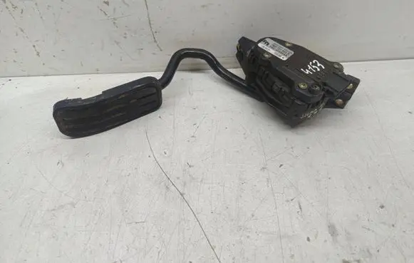 Ford Galaxy Accelerator throttle pedal 6PV00777003 YM219F836AA 7M3721603B