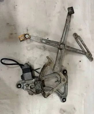 Mercedes-Benz S W126 Front door window regulator with motor 1267201446 1267201846
