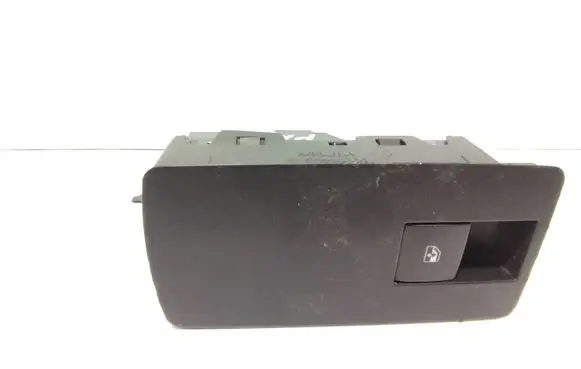 Opel Insignia A Electric window control switch 22915102