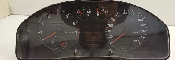 Audi A4 S4 B5 8D Speedometer (instrument cluster) 8D9919033