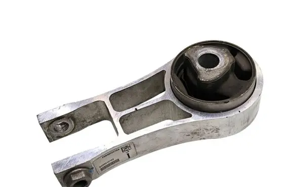 Chrysler Pacifica Engine mount bracket P68485537AA 68485537AA
