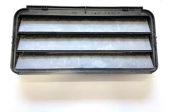 Tesla Model Y Quarter panel pressure vent 109875000C