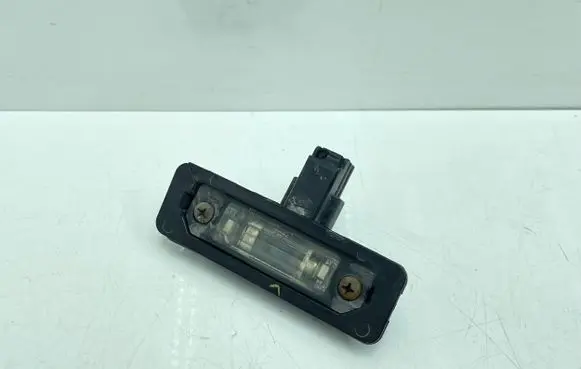 Toyota Prius Prime Number plate light 8t5313548aa 271236 8t5313548