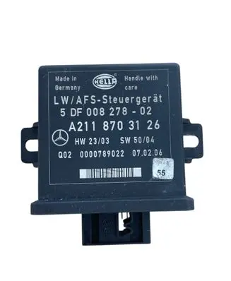 Mercedes-Benz E W211 Light module LCM 5DF00827802 0000789022 A2118703126