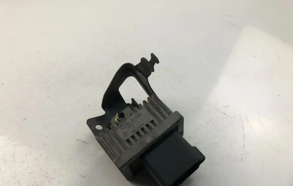 Renault Megane II Other relay 770115078