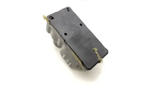 Audi 100 200 5000 C3 Central locking vacuum pump 443862257E
