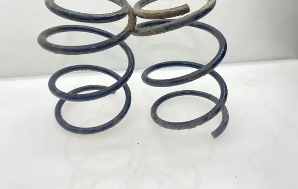 Subaru Legacy Front coil spring RC3443 3443
