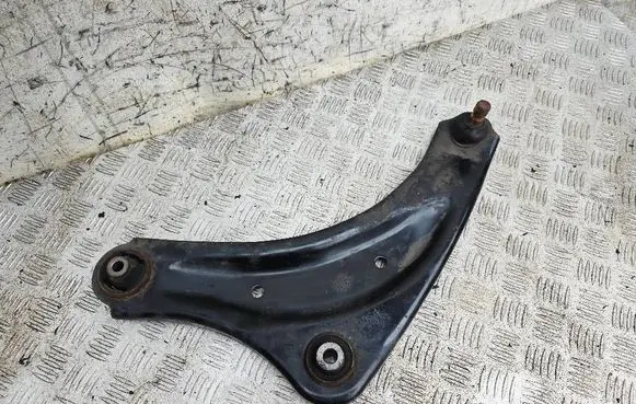 Nissan Juke I F15 Front lower control arm/wishbone 