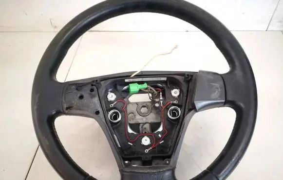Volvo V50 Steering wheel 55150060