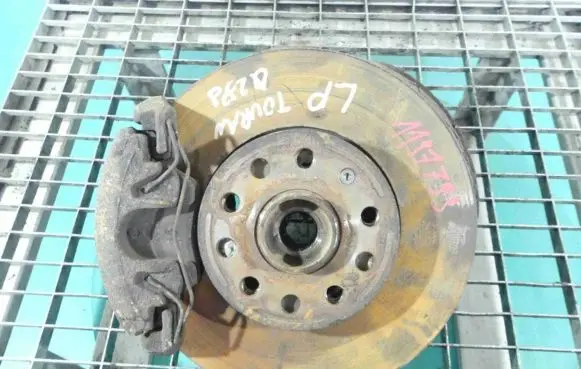 Volkswagen Touran I Front wheel hub spindle knuckle IMPRK1197799