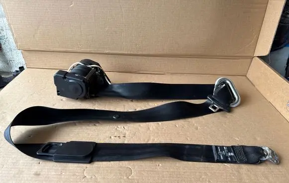 Volkswagen Transporter - Caravelle T5 Front seatbelt 7H0857806F 33053660 65591