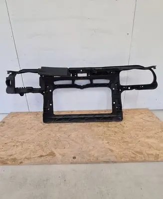 Volkswagen Golf IV Radiator support slam panel