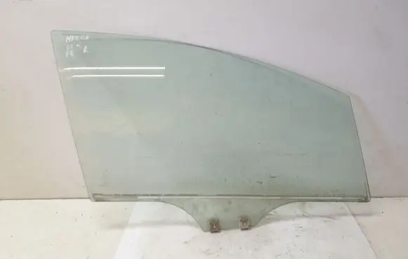 Mazda 5 Front door window glass four-door E643R00014