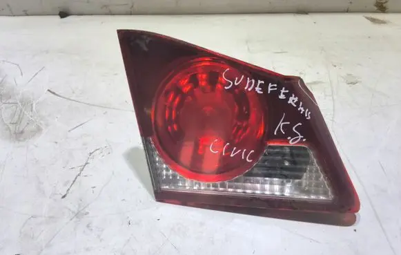 Honda Civic Tailgate rear/tail lights P6068L