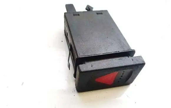 Volkswagen PASSAT B5 Hazard light switch 3b0953235b
