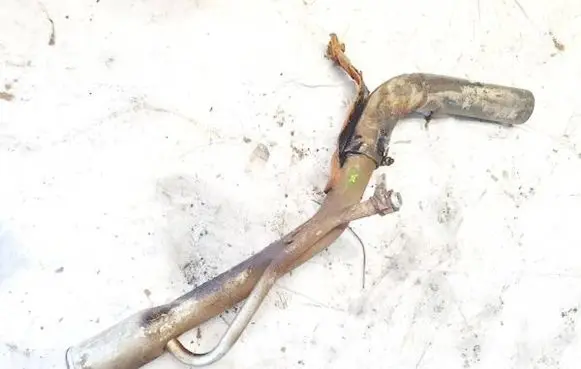 Fuel tank filler neck pipe