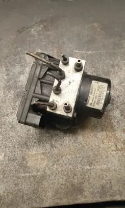 Volvo S80 ABS Pump 9496942 10094904193 9496941