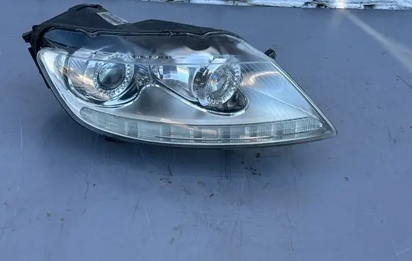 Volkswagen Phaeton Headlight/headlamp 3D1941032E 89315440