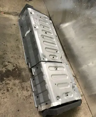 Mitsubishi Eclipse Cross Hybrid/electric vehicle battery tray 