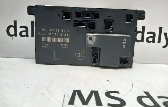 Mercedes-Benz E W211 Door control unit/module A2118208185 2118208185